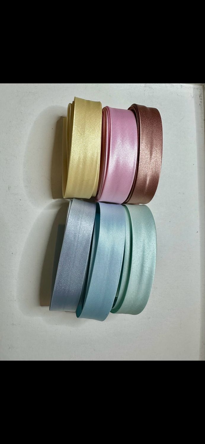 Lot biais satin