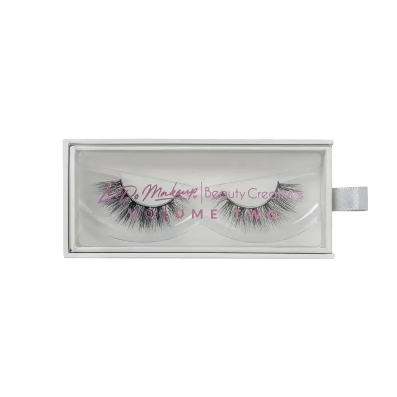 LesDoMakeup Individual Lashes Rushing Out