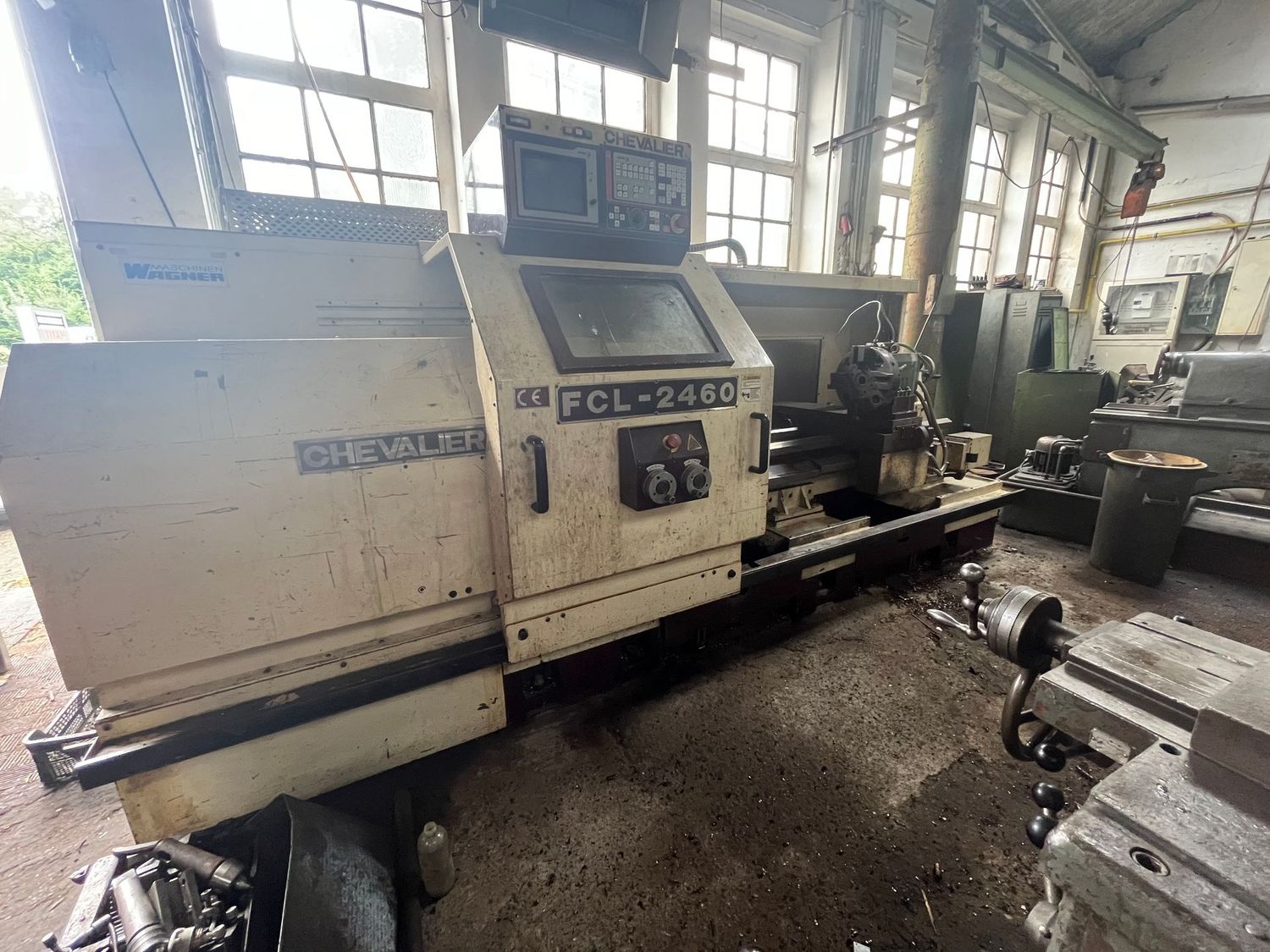 Chevalier FCL-2460 Zyklendrehmaschine
