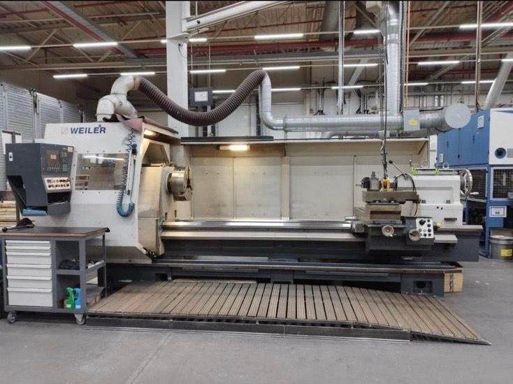 WEILER E110 konventionelle Drehmaschine mit Zyklenautomatik
