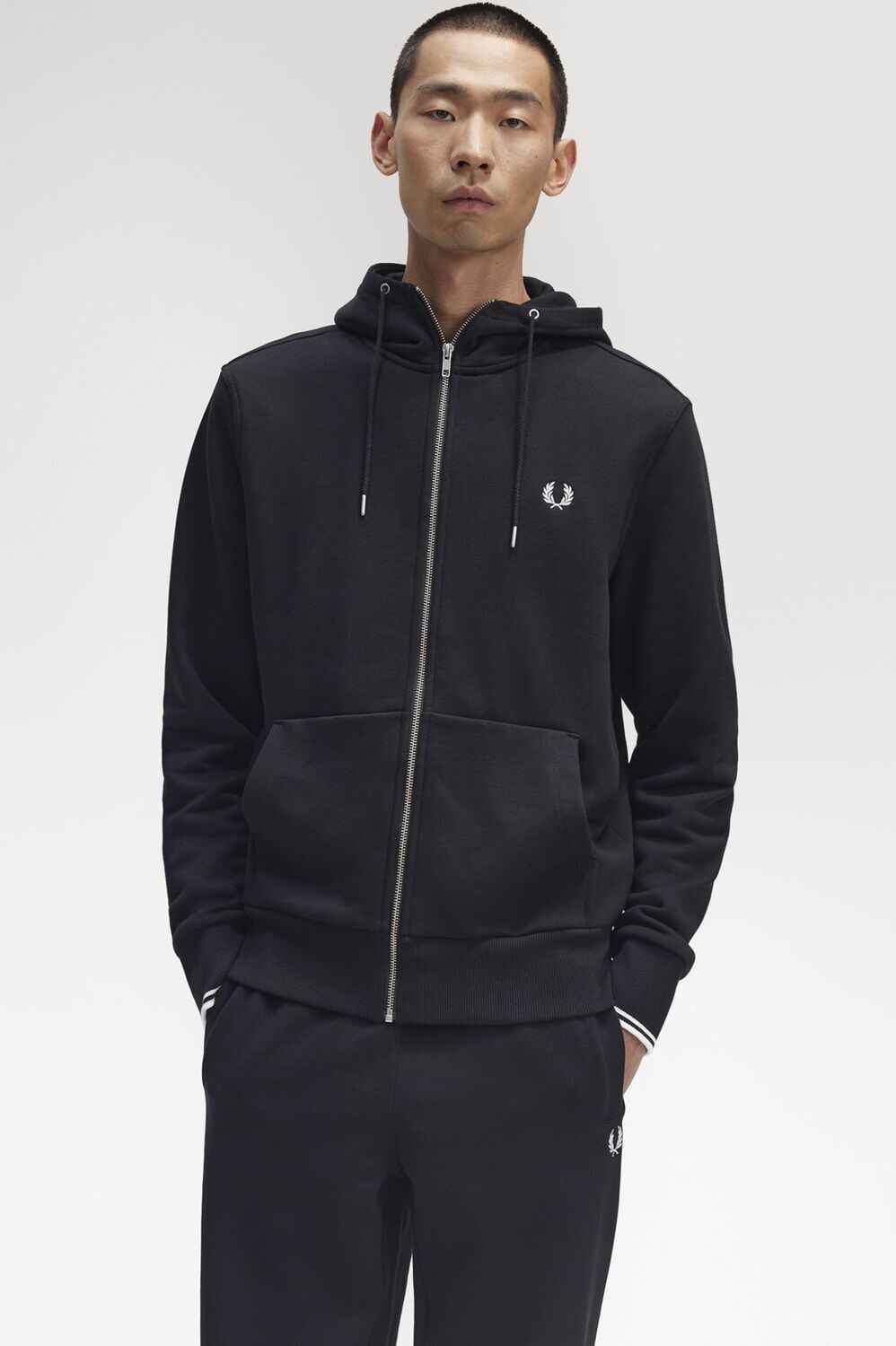 FELPA ZIP THROUGH BLACK FRED PERRY
