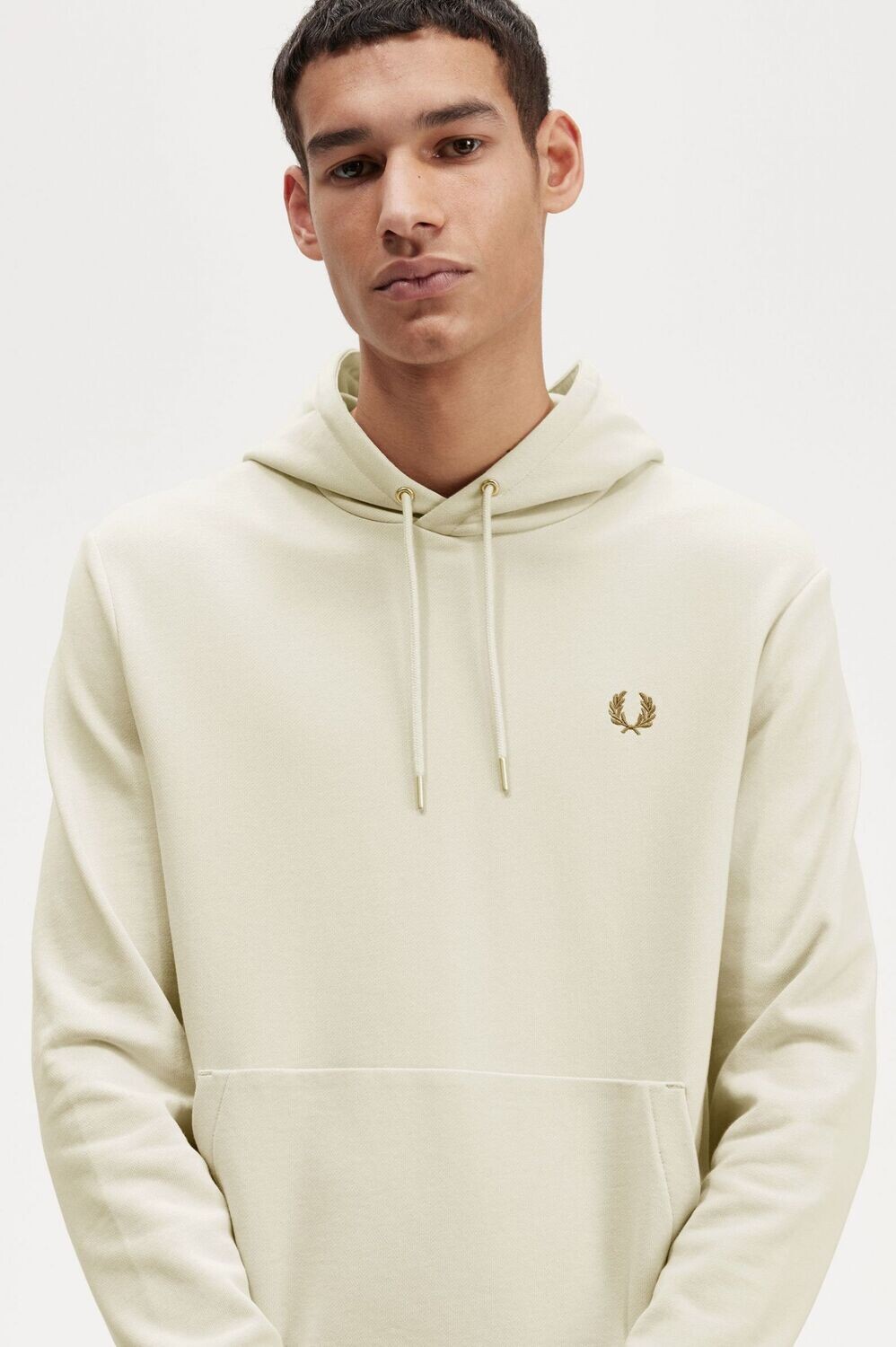 FELPA TIPPED HOODED OATMEAL FRED PERRY