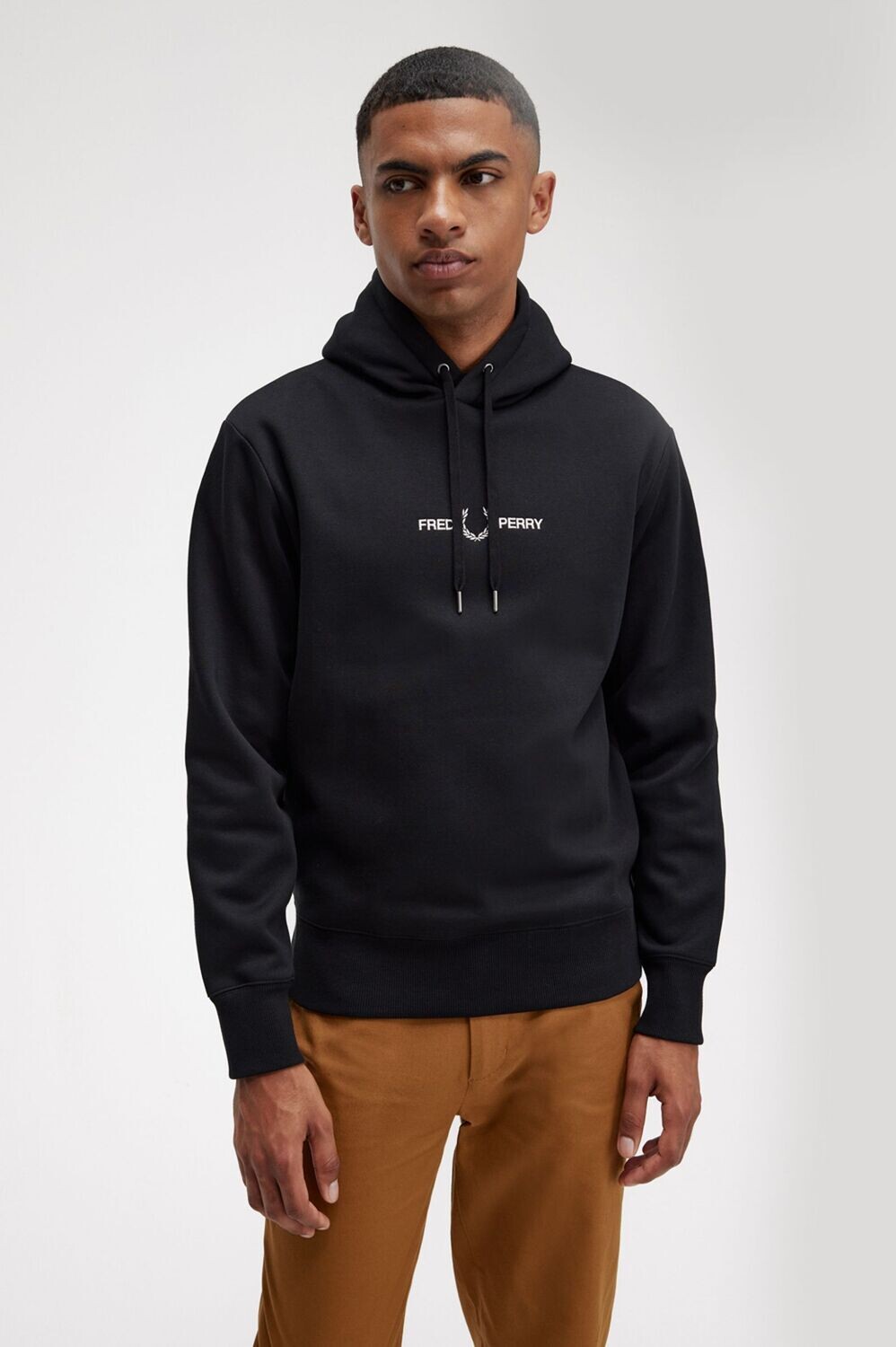 FELPA EMBROIDERED HOODED BLACK FRED PERRY