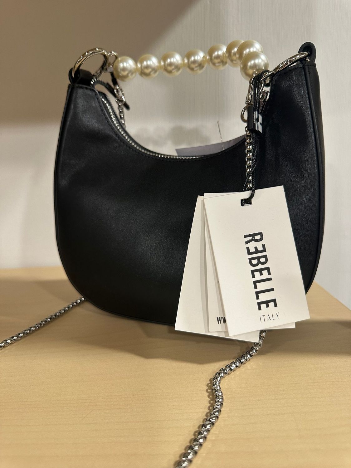 REBELLE BAGS BLACK