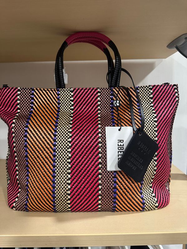 Borsa REBELLE  a mano Filippa Raphia Peony