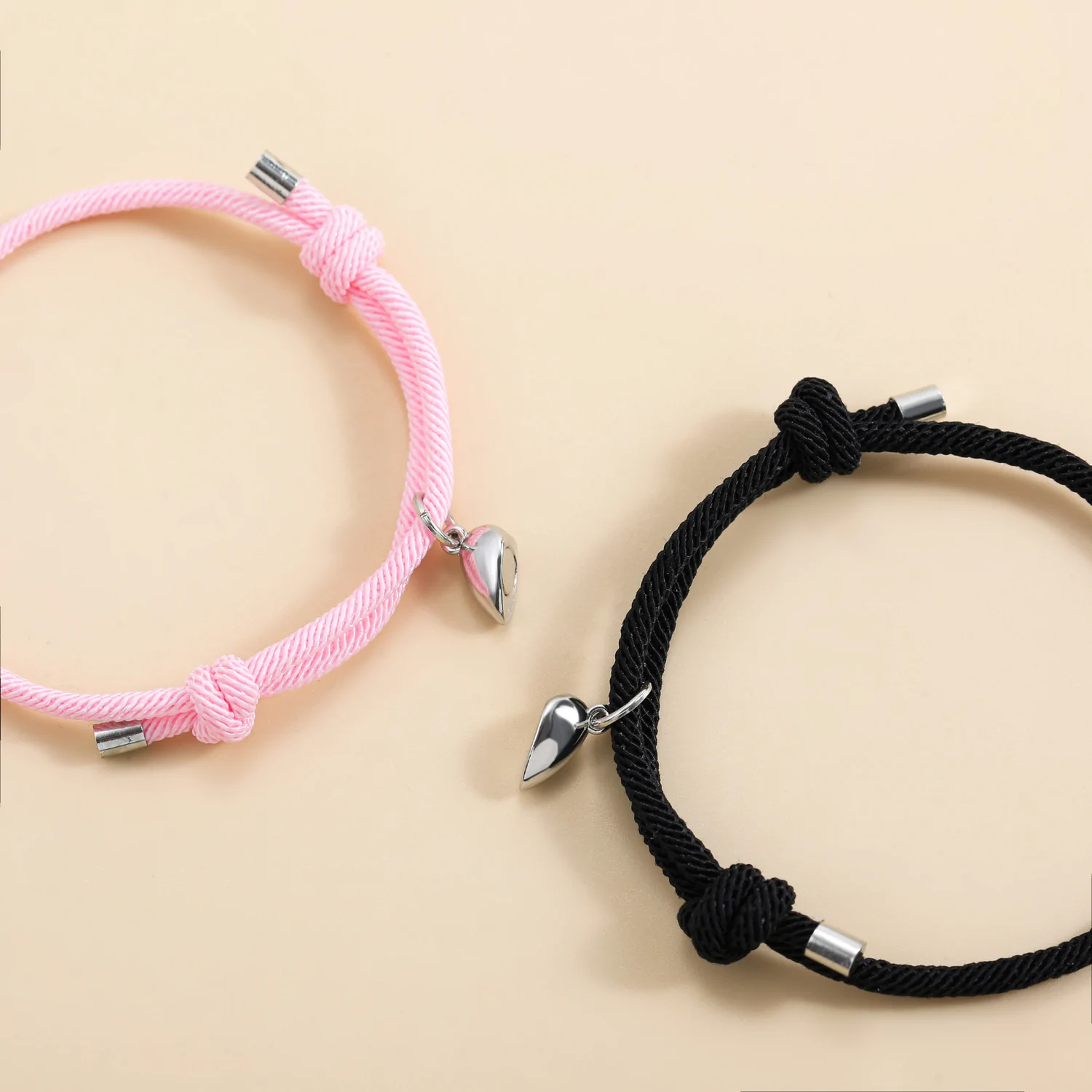 Magnetic Love Bracelets™
★★★★★(208)