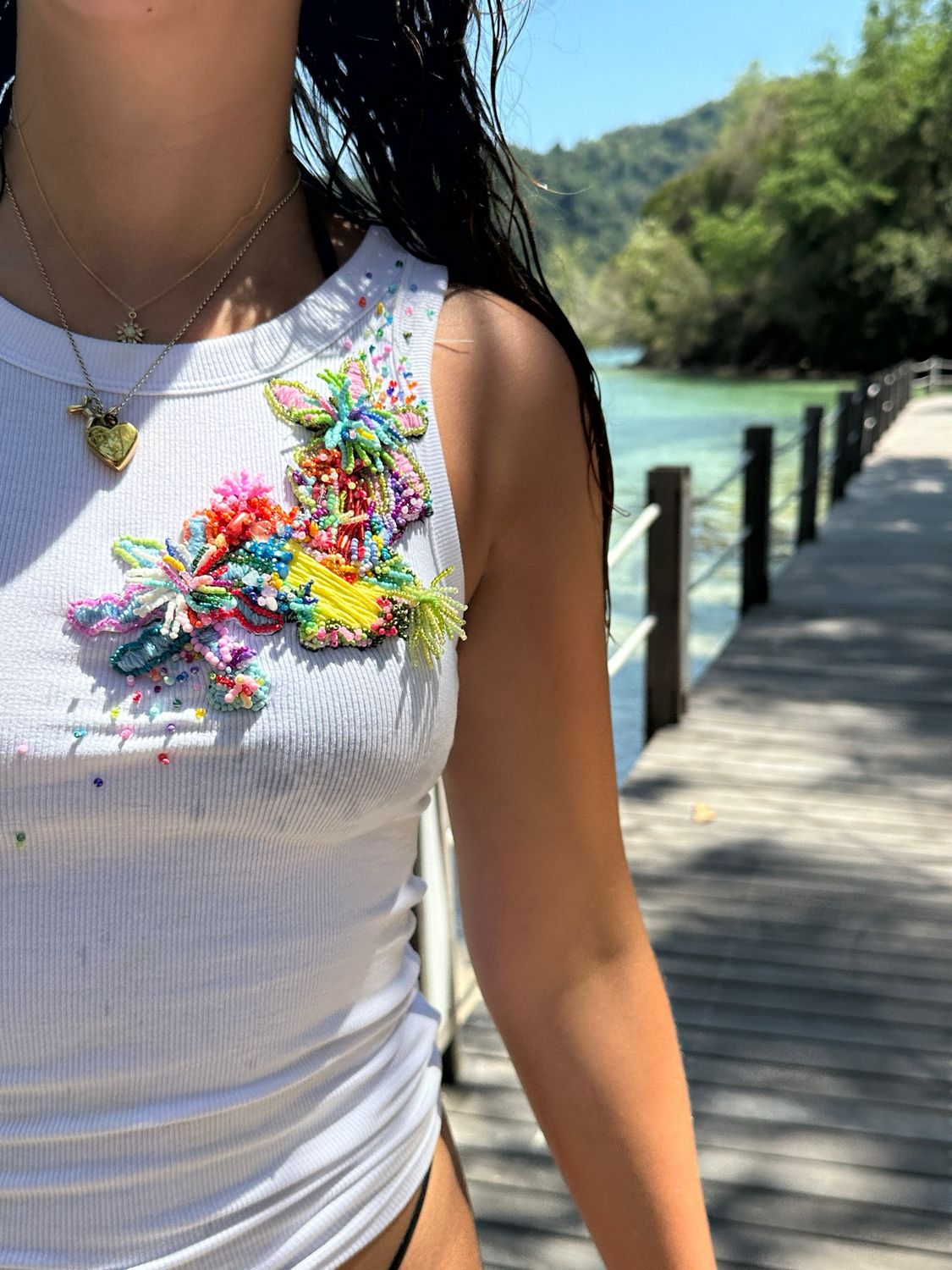beaded tank