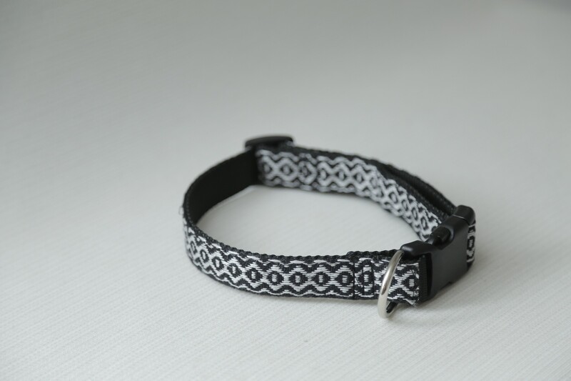 Embroidered Black &amp; White