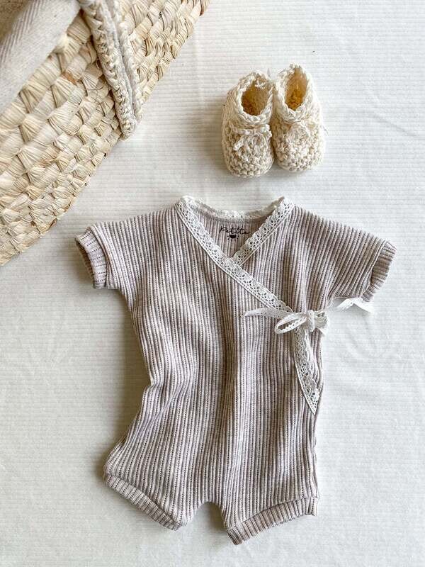 Geribbelde romper / beige