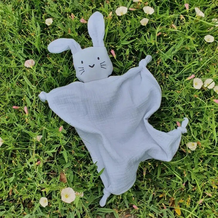 Knuffelkonijn grijs