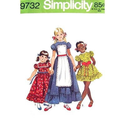 Girls 70s Mini or Maxi Dress & Apron Pattern Simplicity 9732