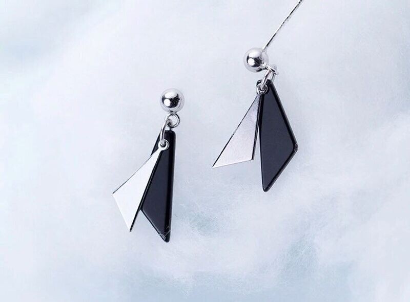 Minimalist Geometric Triangle Drop Dangle Earring