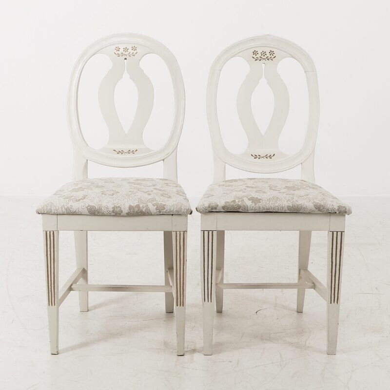 Two old-time Gustavian gooseneck models (reserved)