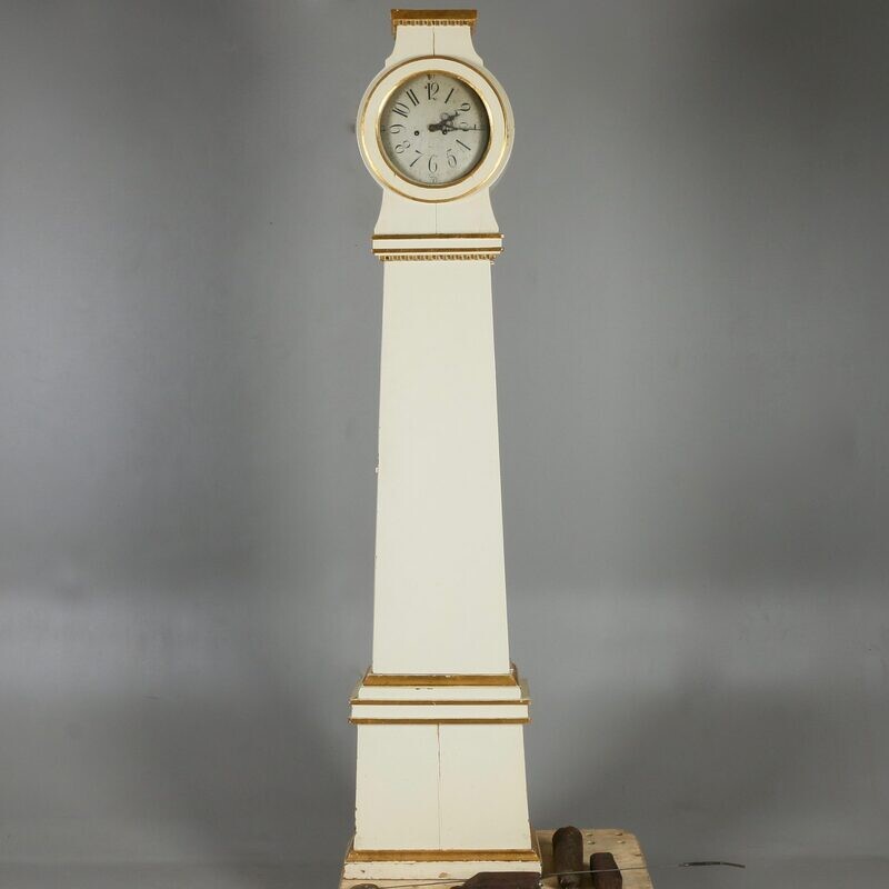 Schwedische Standuhr aus dem 18. Jahrhundert