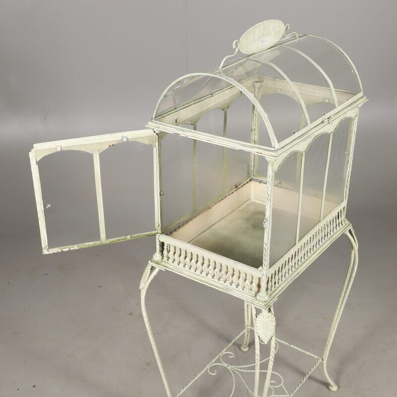 Kleine Orangerie in creme