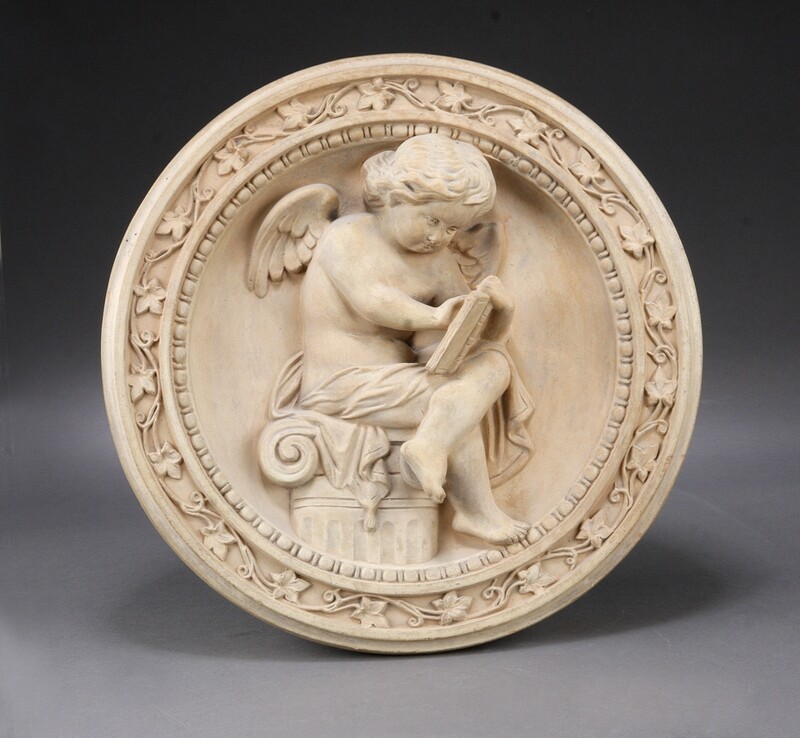 Altes Wand-Relief - Putti
