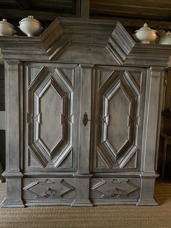 Baroque floorboard from 1640 - well preserved and original