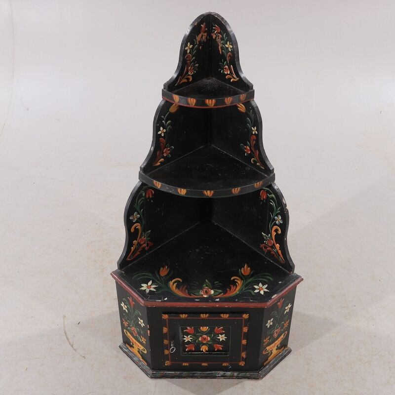 Corner cupboard with folk painting from the 19th century
