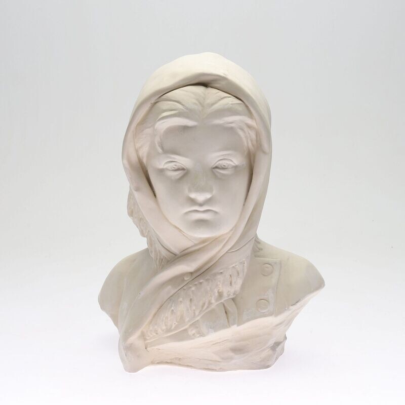 Female bust around 1890