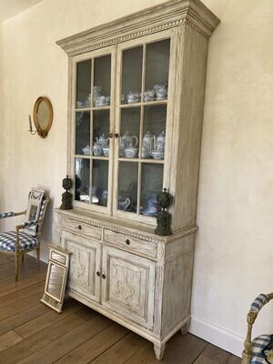 Gustavian cabinet for dishes or books around 1860