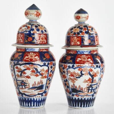 Paar Deckel Vasen aus dem alten China