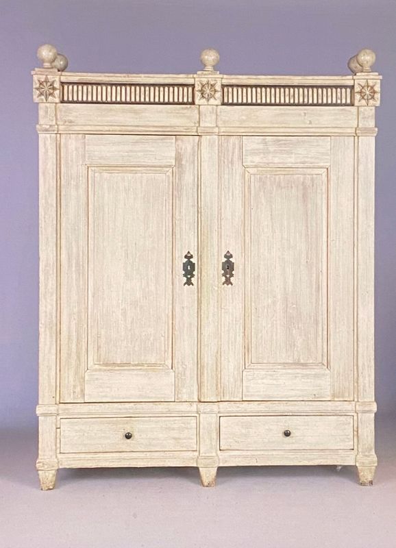 Dänischer Schrank im Original von 1820