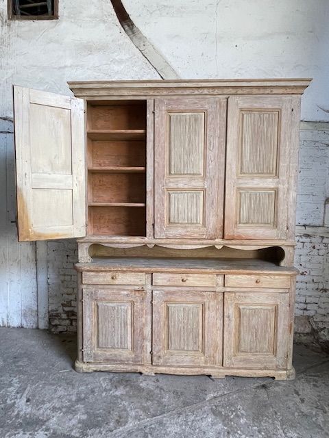 Original gustavianisches Cabinet