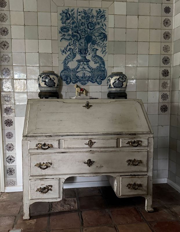 Sekretär der besonderen Art um 1800