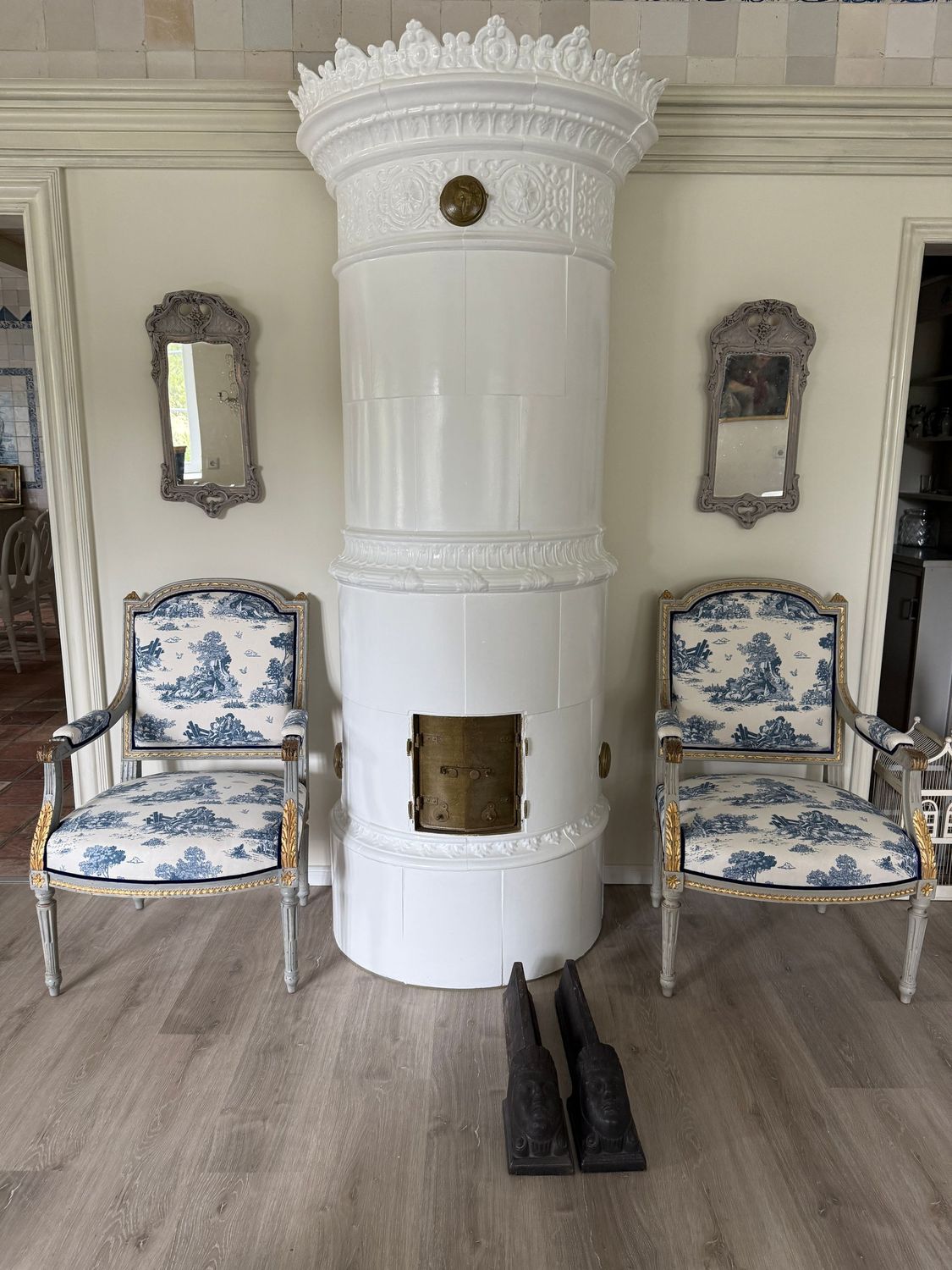 Armlehn-Sessel  im Stil von Louis XVI