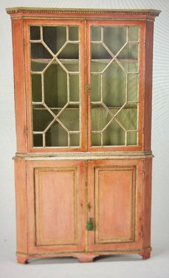 Eckschränke / corner cabinet