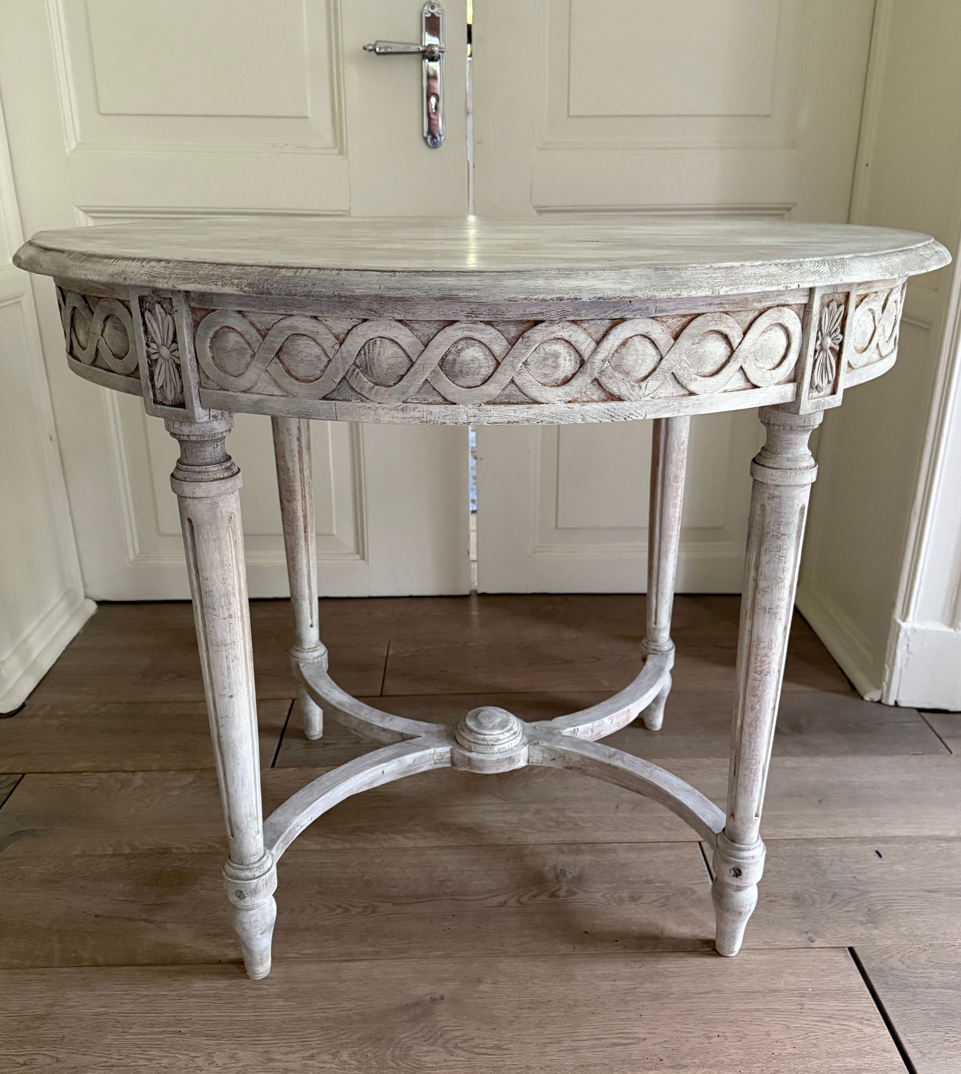 Gustavianischer kleiner Tisch um 1850
