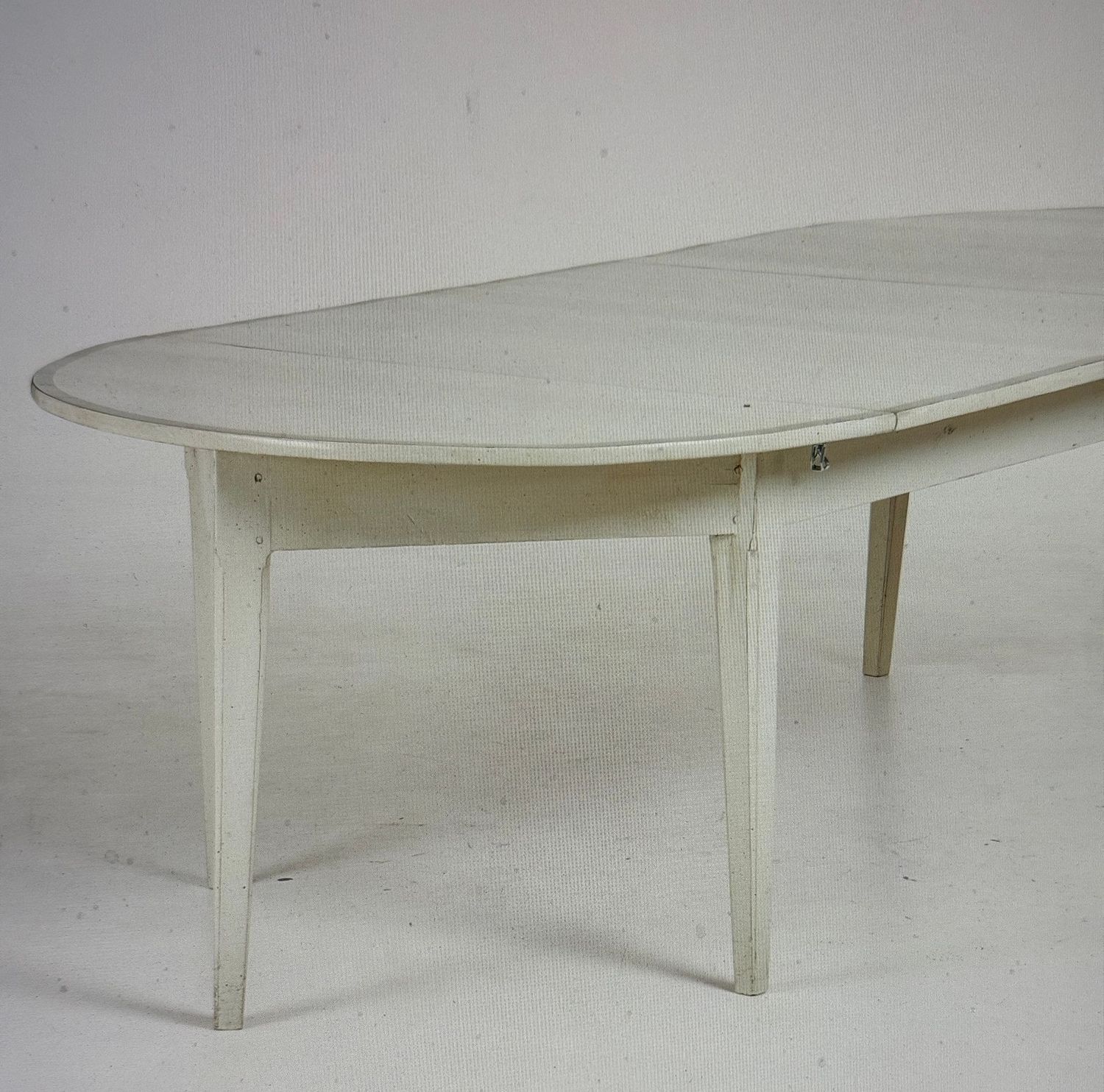 Halbmond-Konsolen/ Speisezimmertisch alles in einem Möbelstück Halbmond-Konsolen/ Speisezimmertisch alles in einem Möbelstück