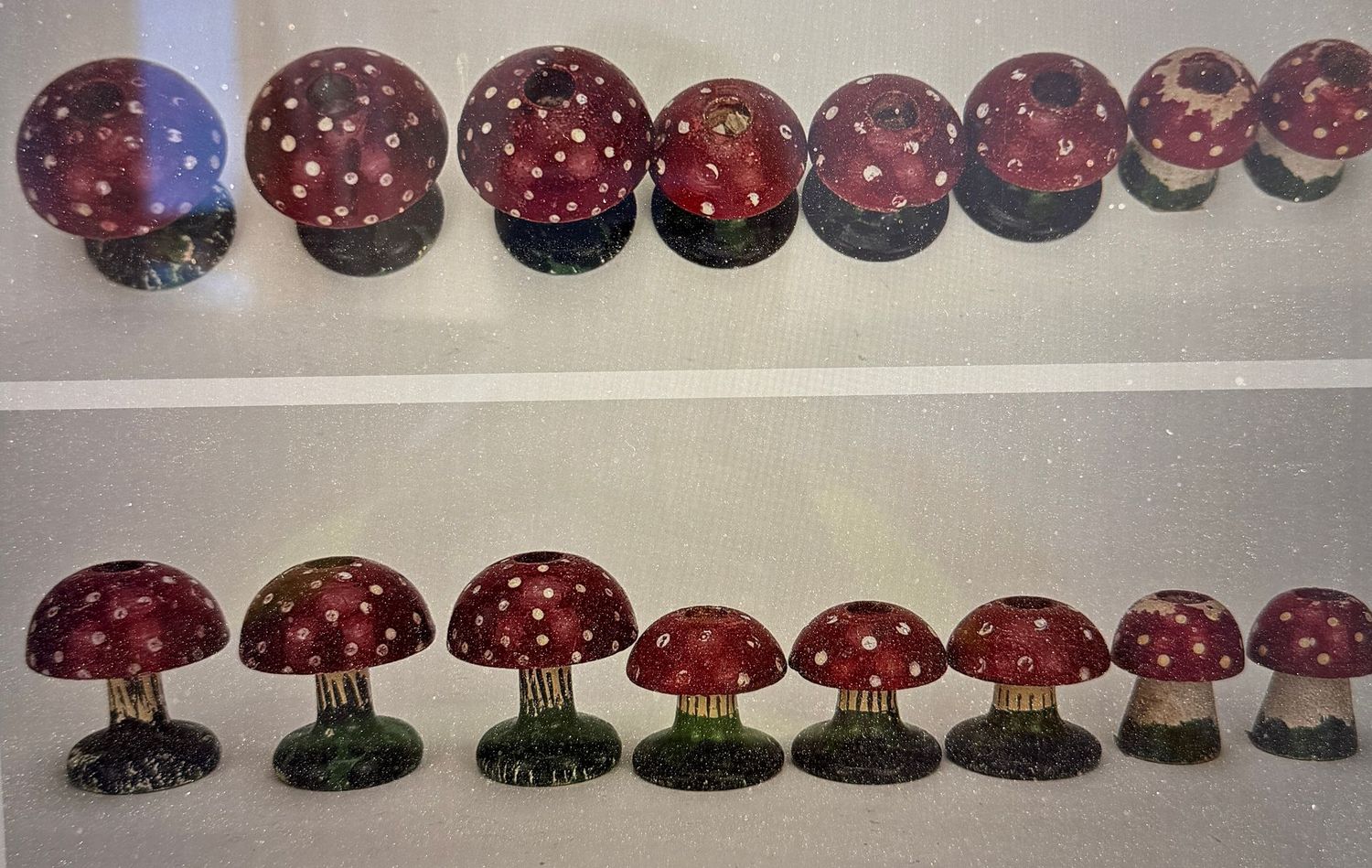 Weihnachts-Fliegenpilze als Kerzenhalter