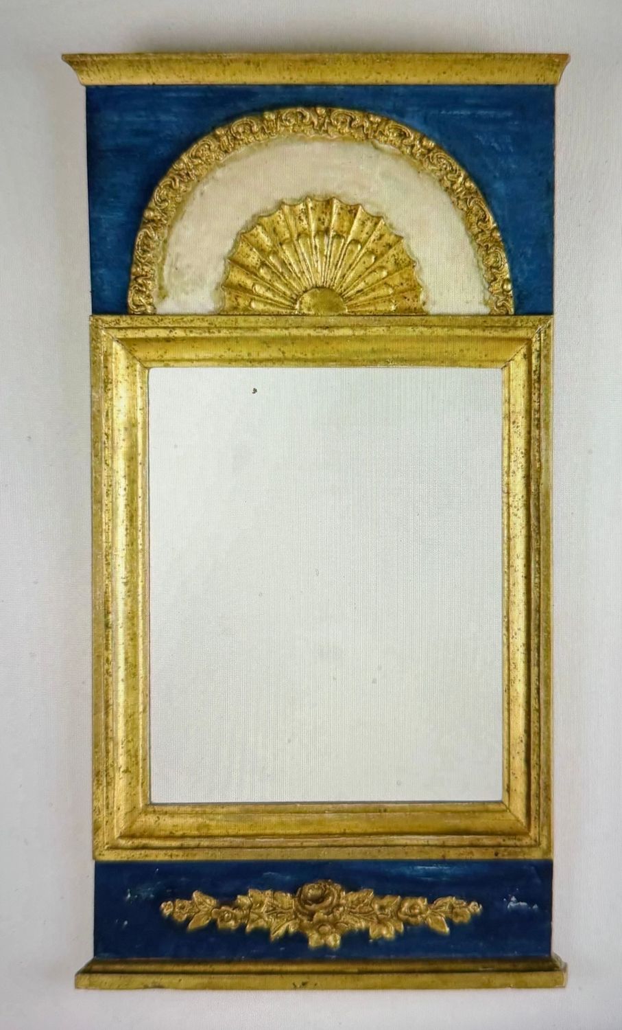 Spiegel im schwedischen Empire