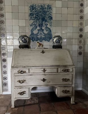 Sekretär der besonderen Art um 1800