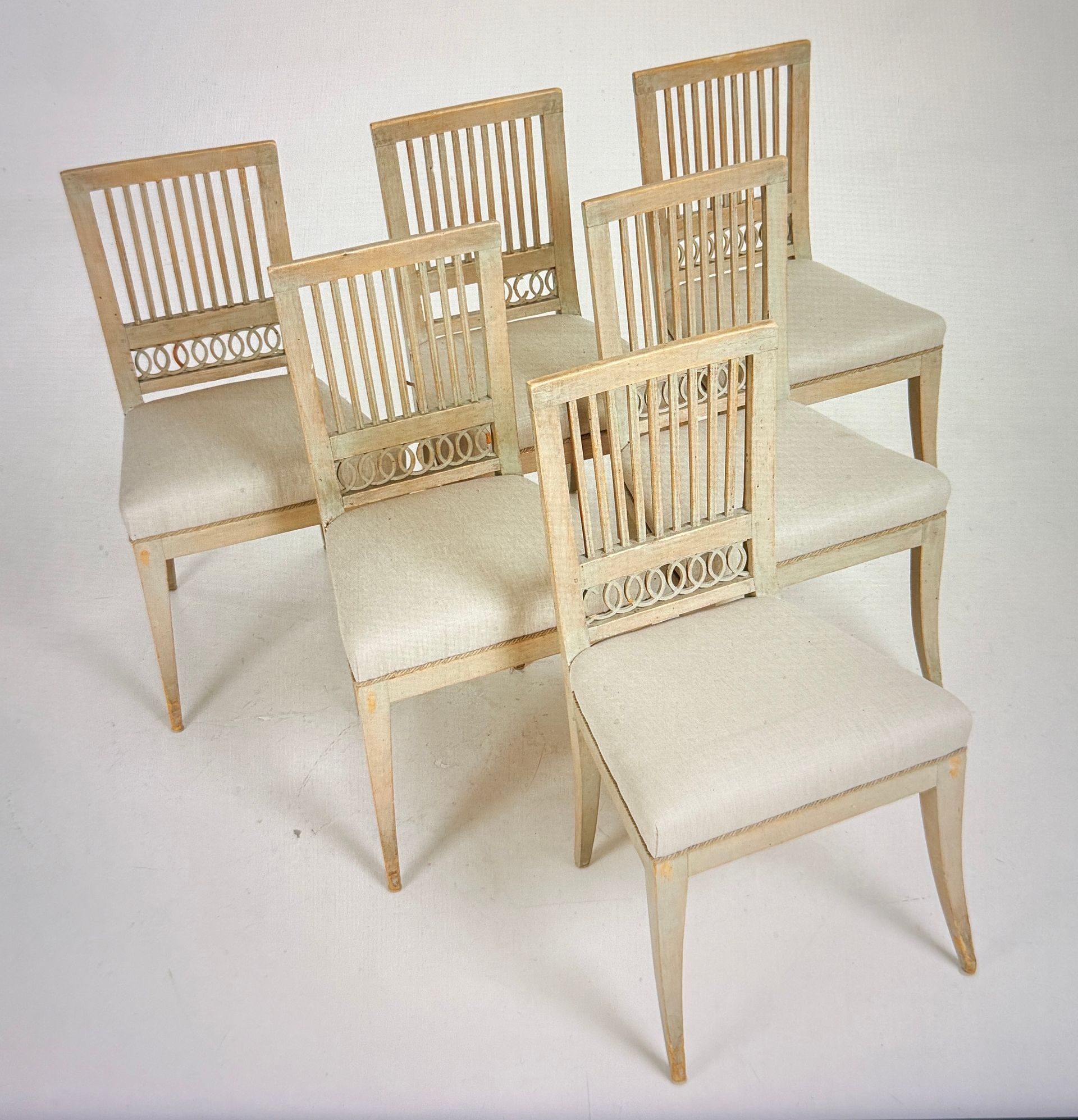 6er Sequenz sengustavianischer Stühle