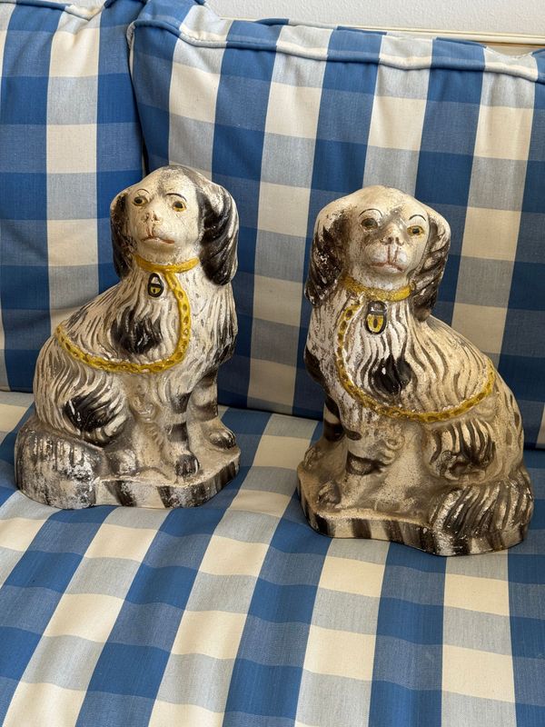 Fenster/Kaminhunde um 1900