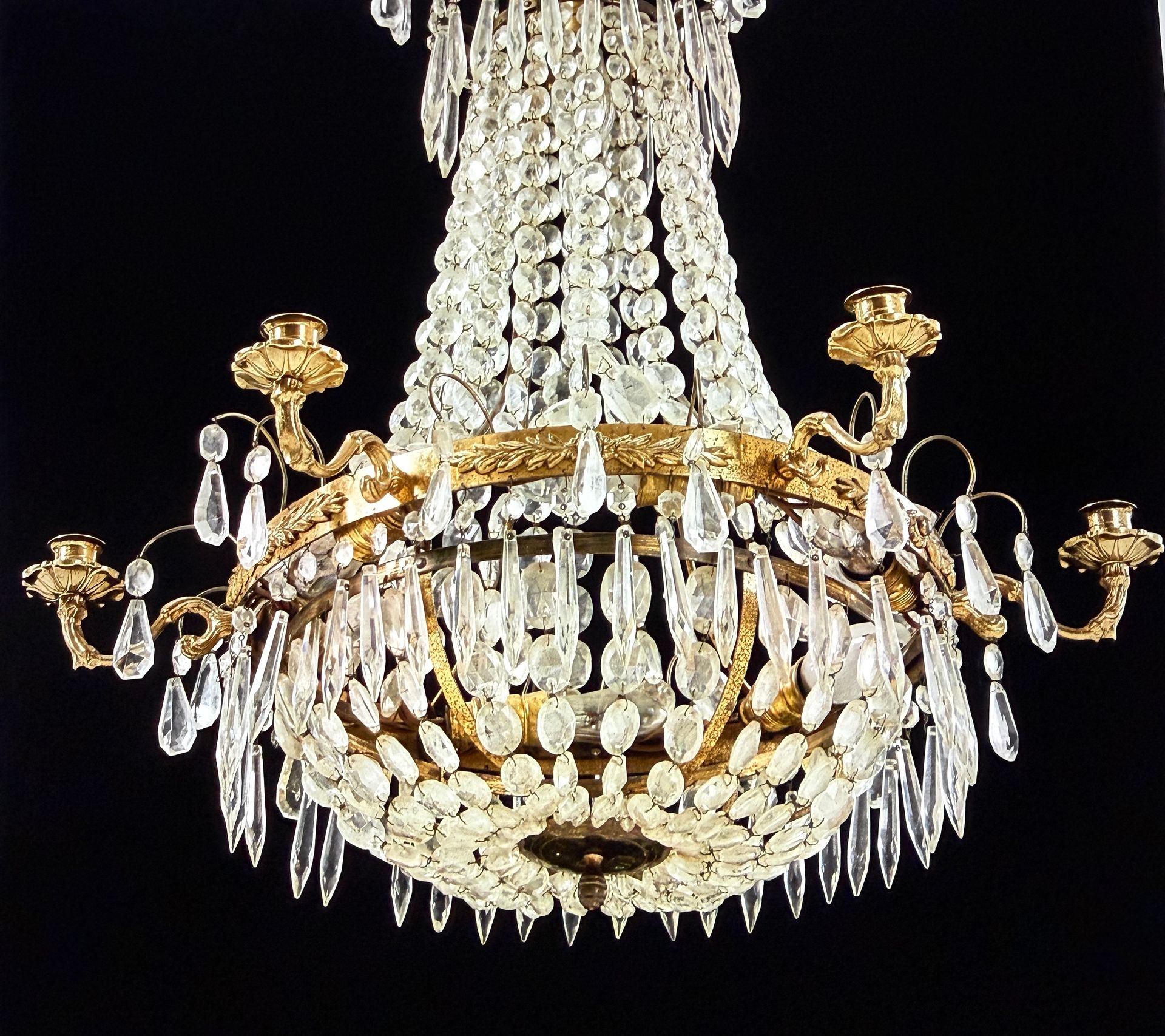 Prismen- Kronleuchter um 1890 in besonderer Form