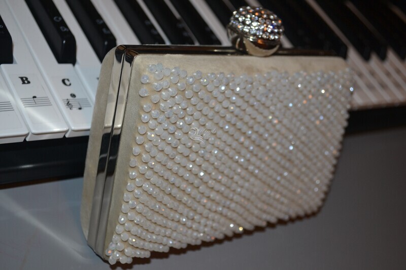 Handmade Bag - Beige D10