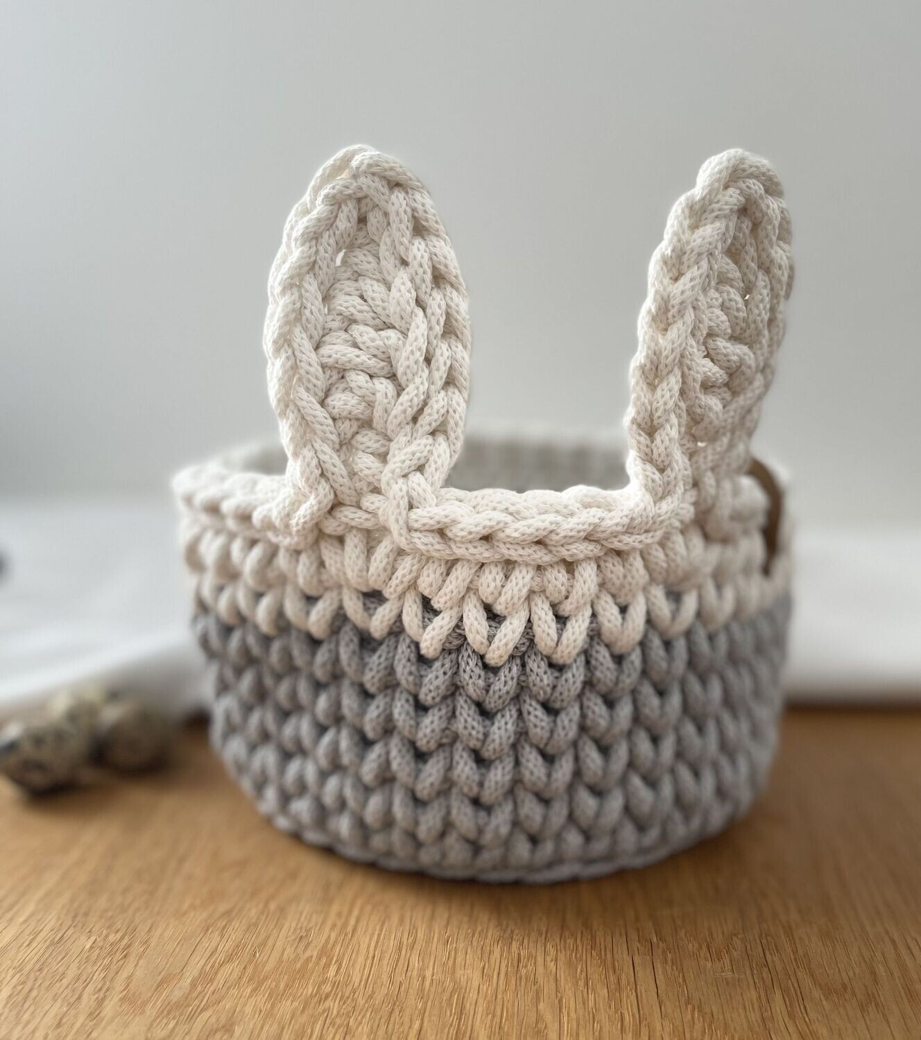 Motivkorb "Hase" / Farbe Light Grey & Off White ohne Gesicht