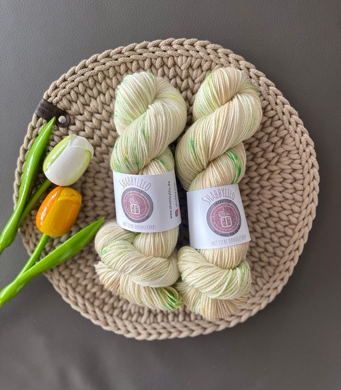 Schurwolle Ramie 9/3, 100g, Merino "Grüngeflüster"