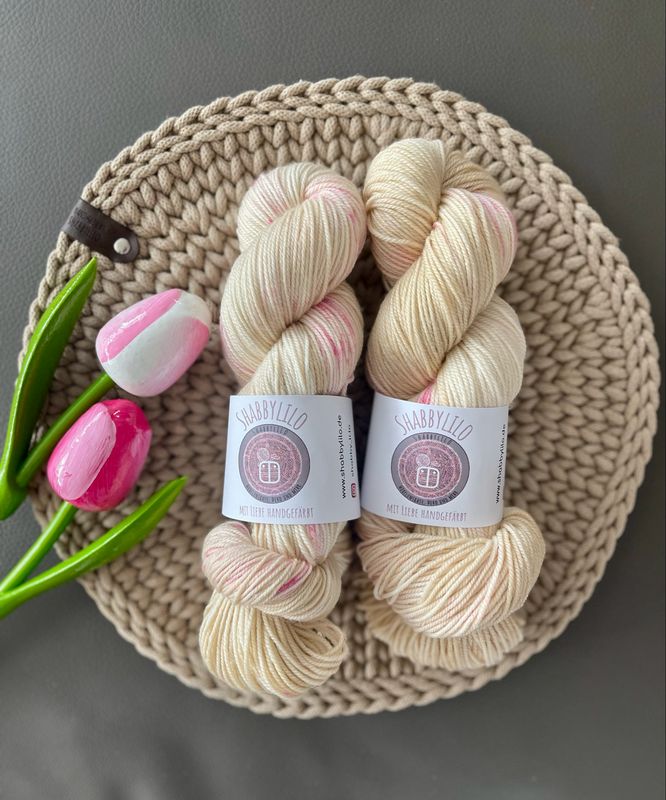 Schurwolle Ramie 9/3, 100g, Merino "Mandelblüte"