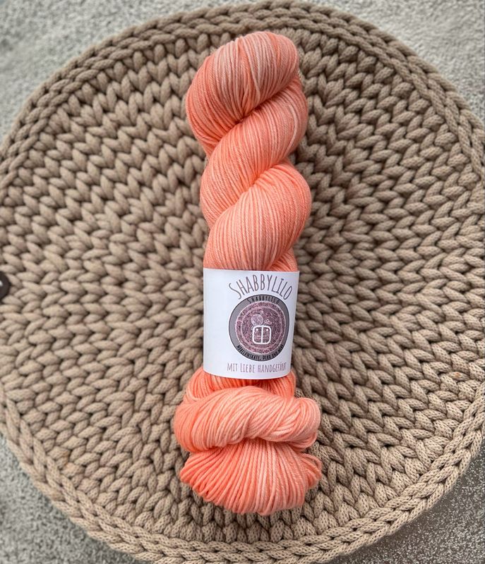 Sockenwolle 4-fach, 100g, Merino extrafine "Peach"