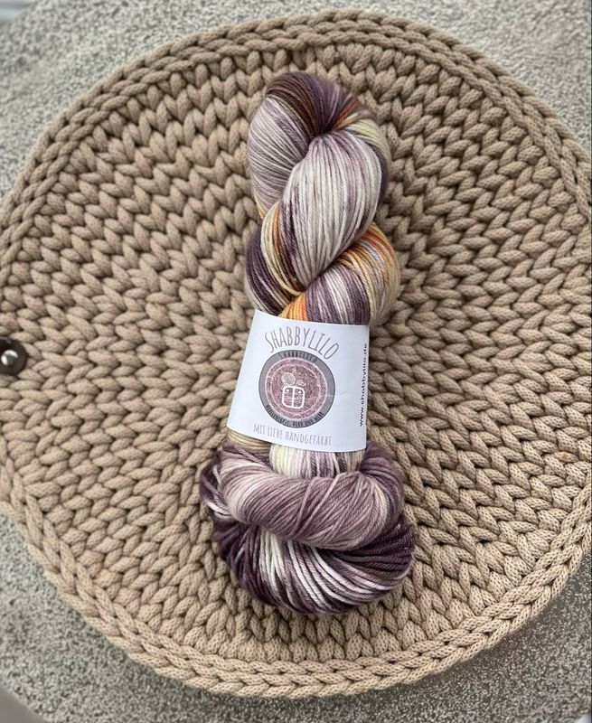 Sockenwolle 4-fach, 100g, Merino extrafine Sockenwolle 4-fach, 100g, Merino extrafine "Kürbis trifft Feige"