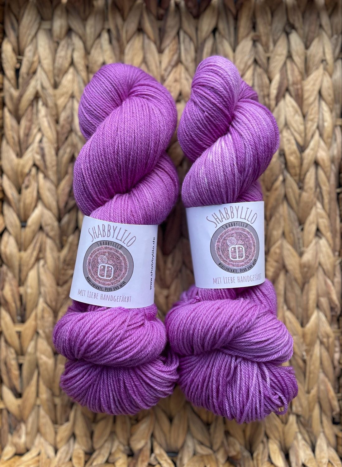 Sockenwolle 4-fach, 100g, Merino extrafine "Pflaumenhauch"