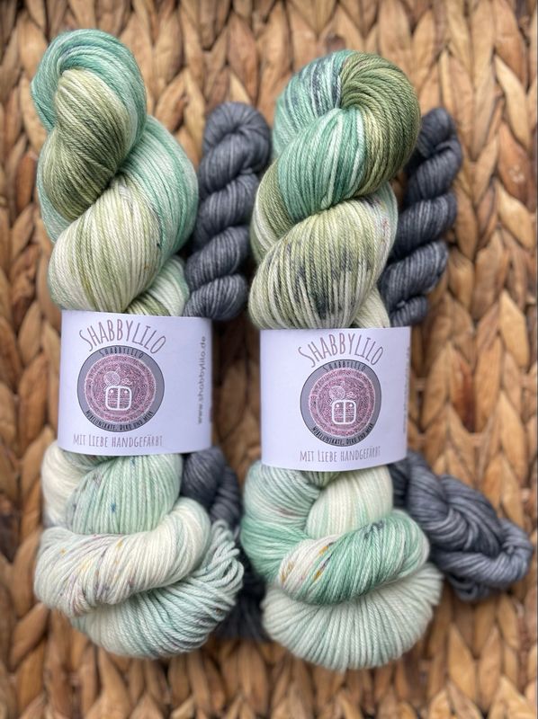 Sock-Set 4-fach, 100g + 20g Mini, Merino extrafine "Waldspaziergang im Nebel"