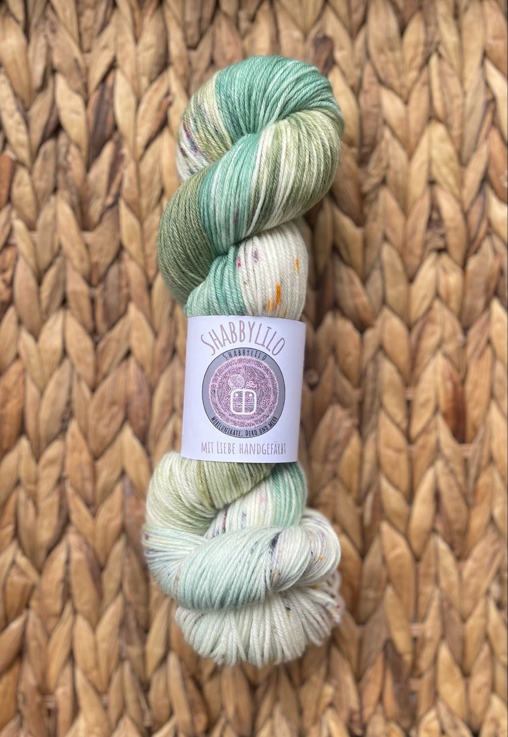 Sockenwolle 4-fach, 100g, Merino extrafine Sockenwolle 4-fach, 100g, Merino extrafine "Waldspaziergang im Nebel"