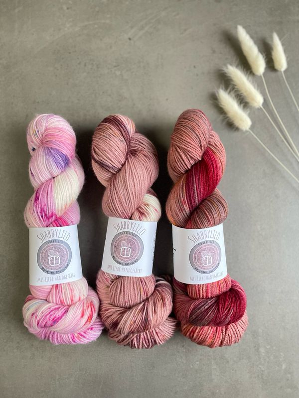 Valentinstags Fade-Set – verlieb’ dich Masche für Masche, 3 Stränge Merino extrafine