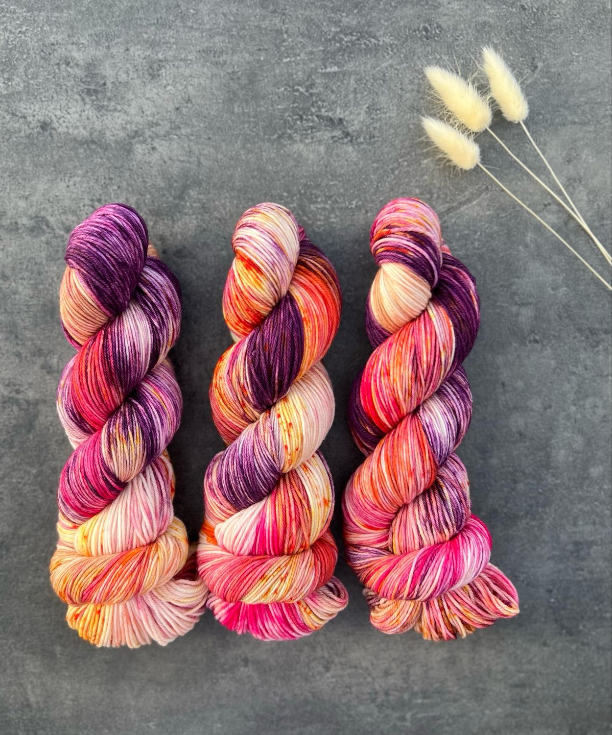 Sockenwolle 4-fach, 100g, Merino extrafine Sockenwolle 4-fach, 100g, Merino extrafine "bunter Obstteller"