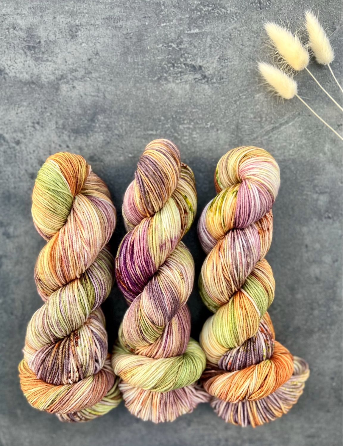 Sockenwolle 4-fach, 100g, Merino extrafine Sockenwolle 4-fach, 100g, Merino extrafine "Traumgarten"